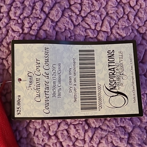 NWT Merry Christmas cushion cover - Picture 2 of 4